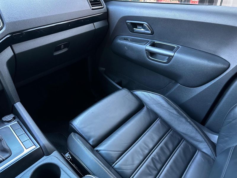 Volkswagen Amarok Extreme CD 3.0 4×4 TB Dies Aut. 2023/2023 CONCEPT MOTORS PASSO FUNDO / Carros no Vale