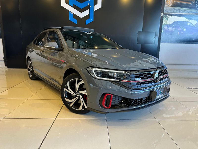 Volkswagen Jetta GLI 350 TSI 2.0 16V 4p Aut. 2022/2023 CONCEPT MOTORS PASSO FUNDO / Carros no Vale