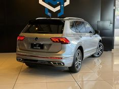 Volkswagen Tiguan Allspac R-Line 300 TSI 2.0 2023/2024 CONCEPT MOTORS PASSO FUNDO / Carros no Vale