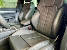 Audi Q5 Black 2.0 TFSI Quattro S Tronic 2019/2019 PC VEÍCULOS SANTA CRUZ DO SUL / Carros no Vale