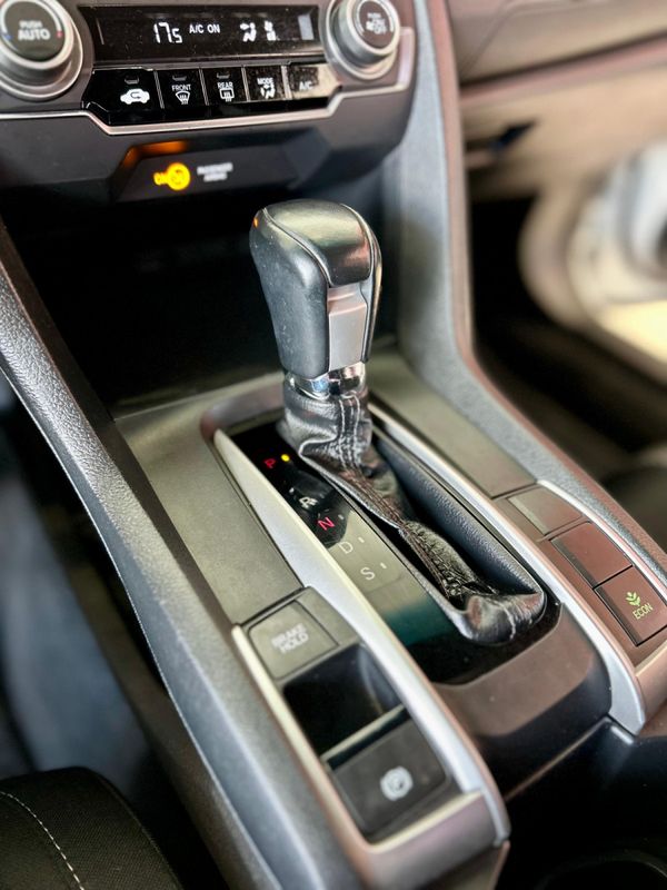 Honda Civic Sedan SPORT 2.0 16V 2019/2019 PC VEÍCULOS SANTA CRUZ DO SUL / Carros no Vale