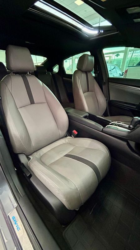 Honda Civic Sedan TOURING 1.5 Turbo 16V 2020/2020 PC VEÍCULOS SANTA CRUZ DO SUL / Carros no Vale