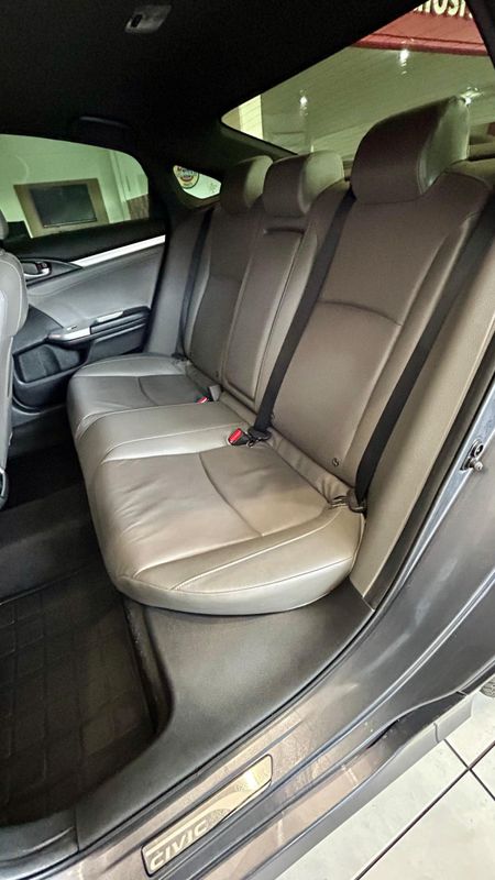 Honda Civic Sedan TOURING 1.5 Turbo 16V 2020/2020 PC VEÍCULOS SANTA CRUZ DO SUL / Carros no Vale