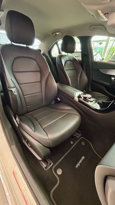 Mercedes-Benz C-180 CGI Avant 1.6/ FlexTB 16V 2017/2018 PC VEÍCULOS SANTA CRUZ DO SUL / Carros no Vale