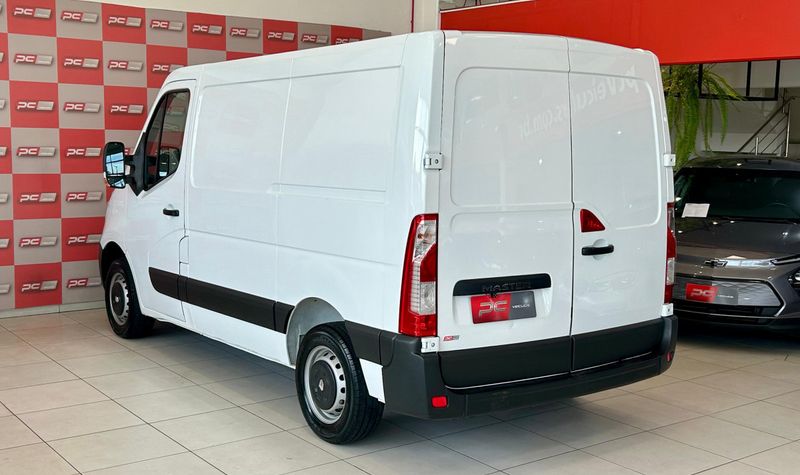 Renault Master 2.3 DCi Furgão 16V 2021/2022 PC VEÍCULOS SANTA CRUZ DO SUL / Carros no Vale