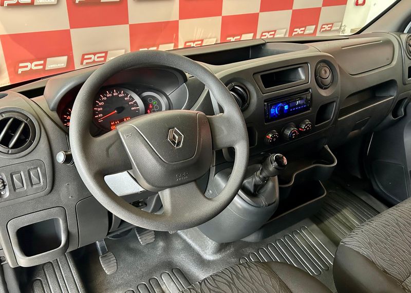 Renault Master 2.3 DCi Furgão 16V 2021/2022 PC VEÍCULOS SANTA CRUZ DO SUL / Carros no Vale