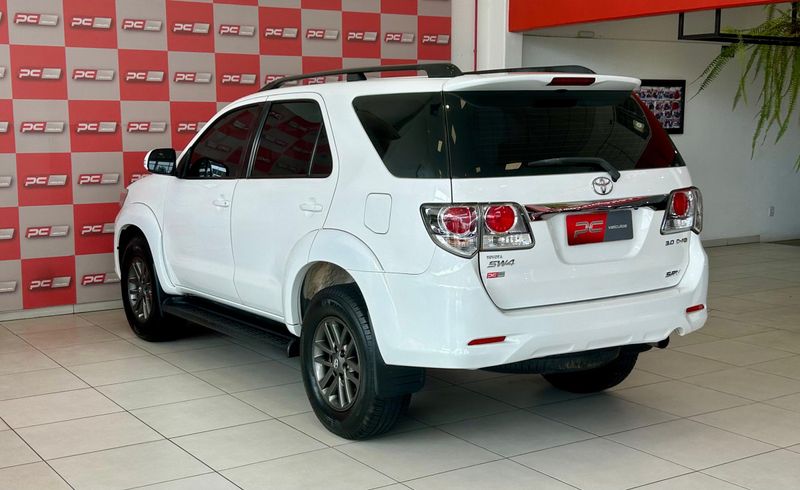 Toyota Hilux SW4 SRV D4-D 4×4 3.0 TDI Dies 2012/2013 PC VEÍCULOS SANTA CRUZ DO SUL / Carros no Vale