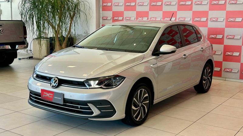 VOLKSWAGEN Polo Highline TSI 1.0 12V 2024/2025 PC VEÍCULOS SANTA CRUZ DO SUL / Carros no Vale