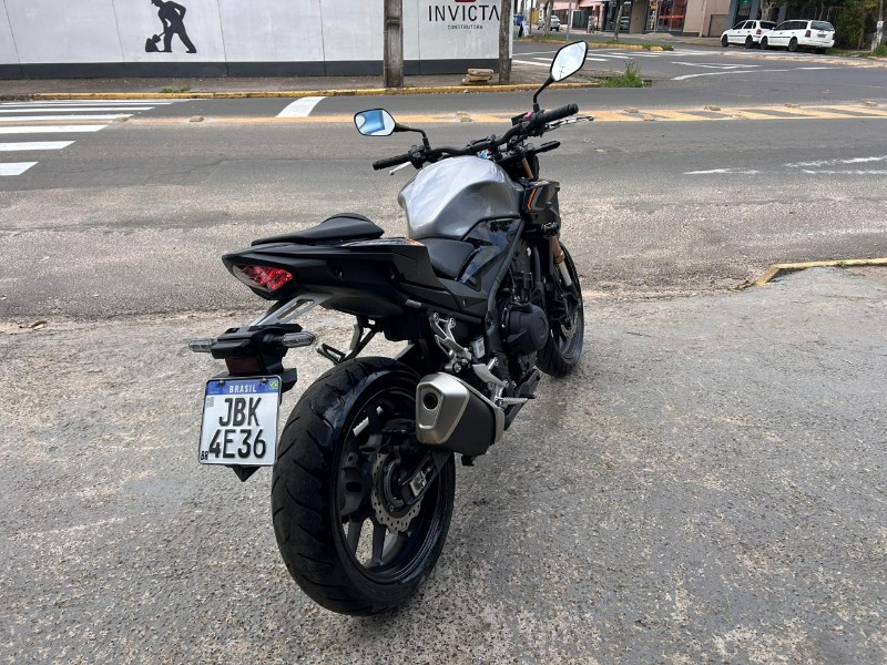 HONDA MOTOS CB 500F 2023/2022 LS MULTIMARCAS VENÂNCIO AIRES / Carros no Vale
