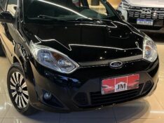 FORD FIESTA 1.6 16V 2013/2013 JM AUTOMÓVEIS VENÂNCIO AIRES / Carros no Vale
