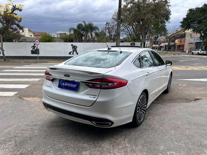 FORD FUSION TITANIUM 2.0 GTDI ECO AWD AUT 2017/2017 LS MULTIMARCAS VENÂNCIO AIRES / Carros no Vale