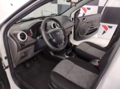 FORD FIESTA 1.6 FLEX 2012/2012 TIAGO AUTOMÓVEIS VENÂNCIO AIRES / Carros no Vale