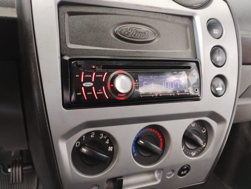 FORD FIESTA 1.6 FLEX 2012/2012 TIAGO AUTOMÓVEIS VENÂNCIO AIRES / Carros no Vale