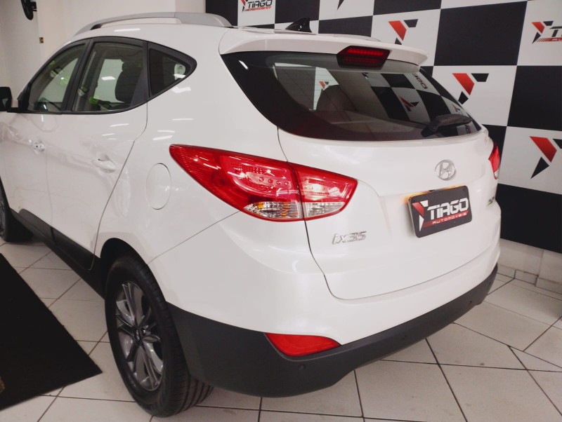 HYUNDAI IX 35 IX35 2.0 16V FLEX 4P AUTOMÁTICO 2018/2018 TIAGO AUTOMÓVEIS VENÂNCIO AIRES / Carros no Vale