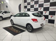 CHEVROLET ONIX 1.4 LTZ AT 2016/2016 TIAGO AUTOMÓVEIS VENÂNCIO AIRES / Carros no Vale