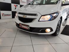 CHEVROLET ONIX 1.4 LTZ AT 2016/2016 TIAGO AUTOMÓVEIS VENÂNCIO AIRES / Carros no Vale