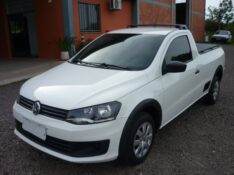 VOLKSWAGEN SAVEIRO TRENDLINE 1.6 T.FLEX 8V 2015/2016 PREMIUM AUTOMÓVEIS ARROIO DO MEIO / Carros no Vale