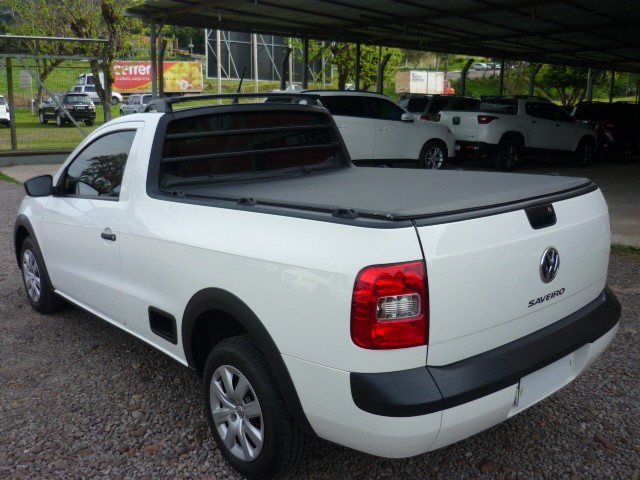 VOLKSWAGEN SAVEIRO TRENDLINE 1.6 T.FLEX 8V 2015/2016 PREMIUM AUTOMÓVEIS ARROIO DO MEIO / Carros no Vale