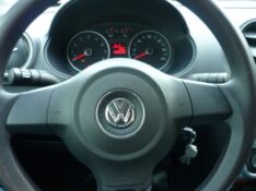 VOLKSWAGEN SAVEIRO TRENDLINE 1.6 T.FLEX 8V 2015/2016 PREMIUM AUTOMÓVEIS ARROIO DO MEIO / Carros no Vale