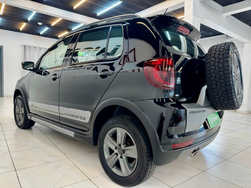 VOLKSWAGEN CROSSFOX 1.6 GII 2012/2012 LUCAS AUTOMÓVEIS BOM RETIRO DO SUL / Carros no Vale
