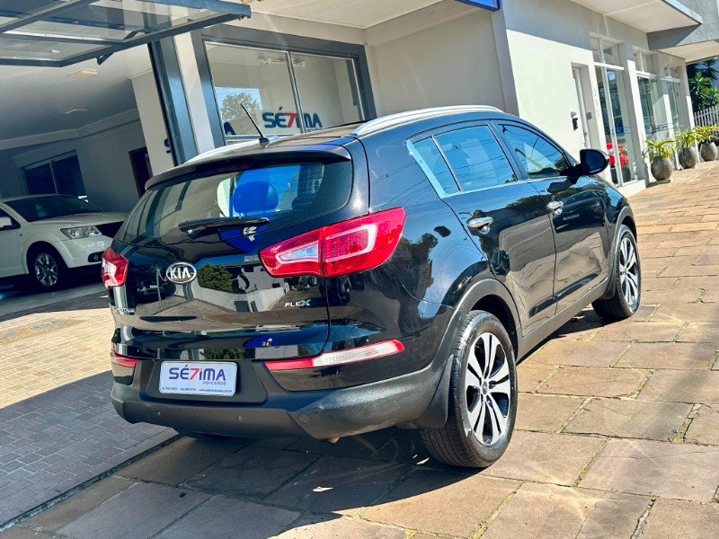 KIA SPORTAGE EX 2.0 2012/2013 SÉTIMA VEÍCULOS GUAPORÉ / Carros no Vale