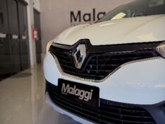 RENAULT CAPTUR 1.6 16V FLEX INTENSE AUTOMÁTICO 2019/2019 MALAGGI VEÍCULOS ENCANTADO / Carros no Vale