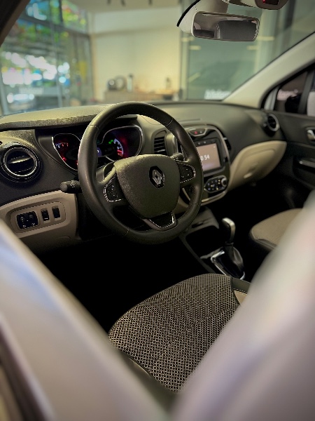 RENAULT CAPTUR 1.6 16V FLEX INTENSE AUTOMÁTICO - 2019