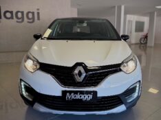 RENAULT CAPTUR 1.6 16V FLEX INTENSE AUTOMÁTICO 2019/2019 MALAGGI VEÍCULOS ENCANTADO / Carros no Vale