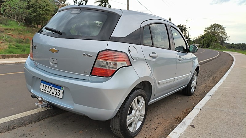 CHEVROLET AGILE 1.4 MPFI LTZ 8V FLEX 4P MANUAL 2011/2011 ADRIANO VEÍCULOS CRUZEIRO DO SUL / Carros no Vale