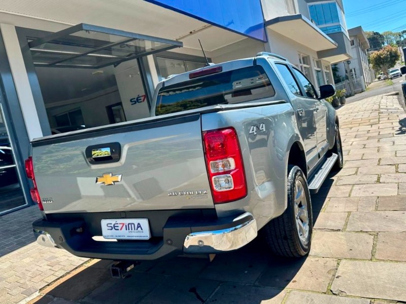 CHEVROLET S10 LTZ 2.8 4X4 2023/2024 SÉTIMA VEÍCULOS GUAPORÉ / Carros no Vale