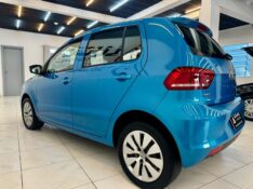 VOLKSWAGEN FOX TRENDLINE 1.6 MI TOTAL 2015/2015 LUCAS AUTOMÓVEIS BOM RETIRO DO SUL / Carros no Vale