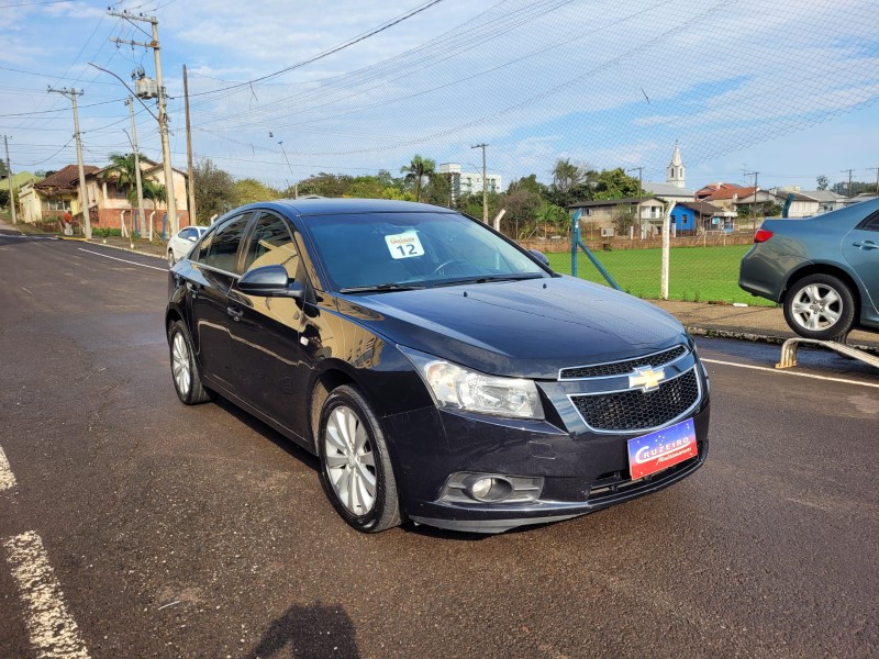 CHEVROLET CRUZE LTZ HB 1.8 2012/2012 CRUZEIRO MULTIMARCAS CRUZEIRO DO SUL / Carros no Vale