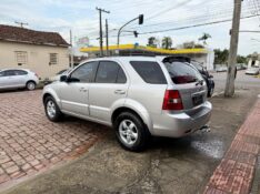 KIA SORENTO 2.5 EX 4X4 16V 2008/2008 AR MULTIMARCAS VENÂNCIO AIRES / Carros no Vale
