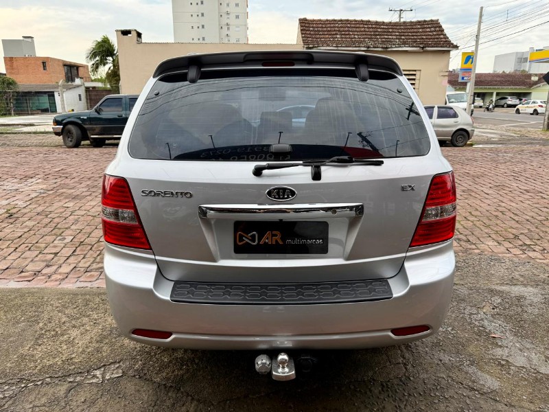 KIA SORENTO 2.5 EX 4X4 16V 2008/2008 AR MULTIMARCAS VENÂNCIO AIRES / Carros no Vale
