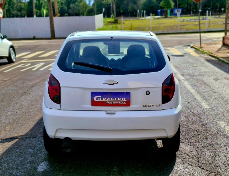 CHEVROLET CELTA SPIRIT/ LT 1.0 MPFI 8V FLEXP. 5P 2015/2015 CRUZEIRO MULTIMARCAS CRUZEIRO DO SUL / Carros no Vale