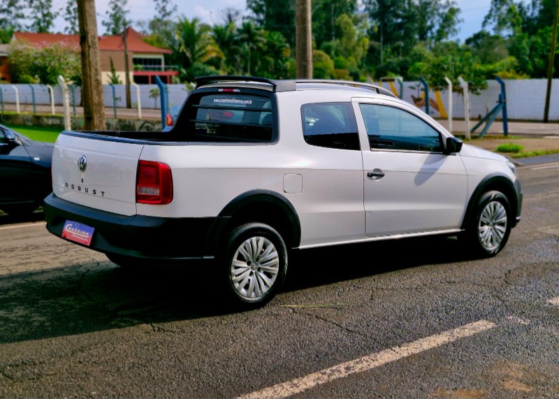 VOLKSWAGEN SAVEIRO ROBUST 1.6 TOTAL FLEX 8V CD 2022/2023 CRUZEIRO MULTIMARCAS CRUZEIRO DO SUL / Carros no Vale