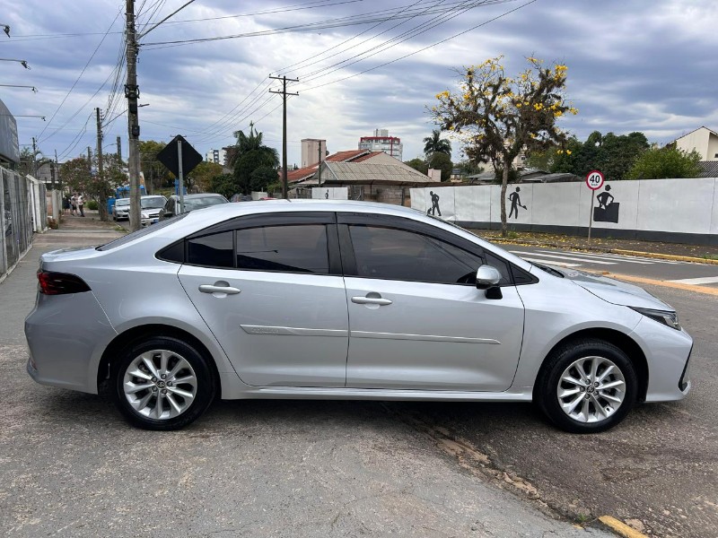 TOYOTA COROLLA GLI 2.0 16V FLEX 2021/2021 LS MULTIMARCAS VENÂNCIO AIRES / Carros no Vale