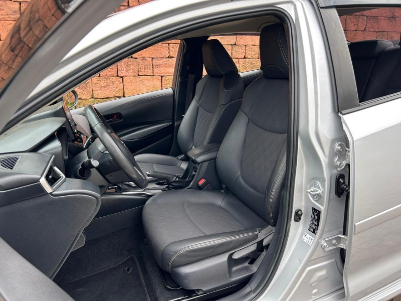 TOYOTA COROLLA GLI 2.0 16V FLEX 2021/2021 LS MULTIMARCAS VENÂNCIO AIRES / Carros no Vale
