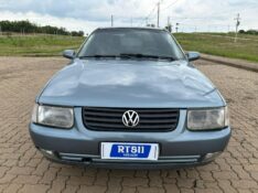 VOLKSWAGEN SANTANA 2.0 8V /2001 RT 811 VEÍCULOS ARROIO DO MEIO / Carros no Vale
