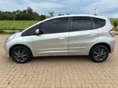 HONDA FIT LX /2013 RT 811 VEÍCULOS ARROIO DO MEIO / Carros no Vale