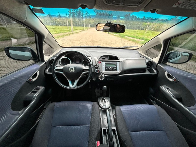 HONDA FIT LX /2013 RT 811 VEÍCULOS ARROIO DO MEIO / Carros no Vale