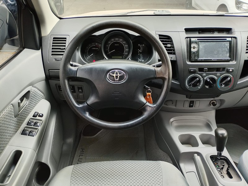 TOYOTA HILUX CABINE DUPLA HILUX CD SR 4X2 2.7 16V/2.7 FLEX AUT. - 2010