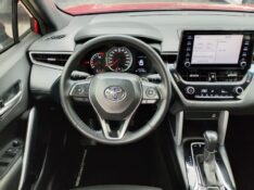 TOYOTA COROLLA CROSS XRE 2.0 16V FLEX AUT. /2022 CHIMA VEÍCULOS VENÂNCIO AIRES / Carros no Vale