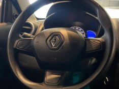RENAULT KWID ZEN 1.0 FLEX 12V 5P MEC. 2017/2018 JM AUTOMÓVEIS VENÂNCIO AIRES / Carros no Vale