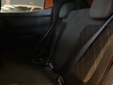 RENAULT KWID ZEN 1.0 FLEX 12V 5P MEC. 2017/2018 JM AUTOMÓVEIS VENÂNCIO AIRES / Carros no Vale