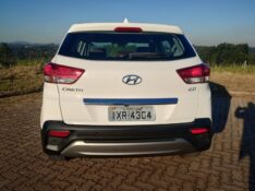 HYUNDAI CRETA PRESTIGE 2.0 2017/2017 ALTERNATIVA VEÍCULOS LAJEADO / Carros no Vale