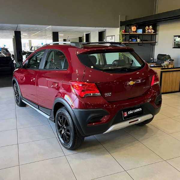 CHEVROLET ONIX ACTIV 1.4 FLEX 2018/2018 JOÃO CARROS MULTIMARCAS GUAPORÉ / Carros no Vale