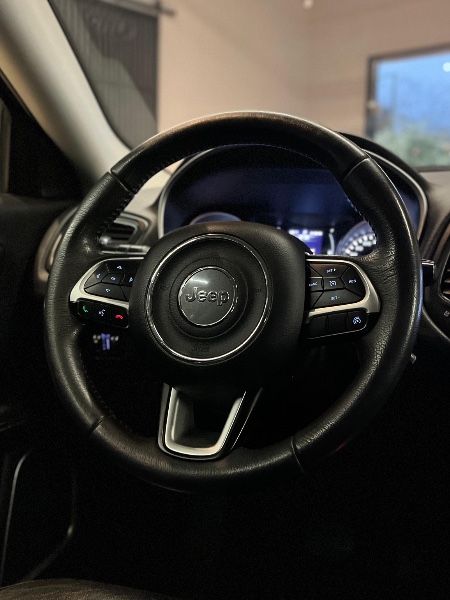 JEEP COMPASS 2.0 16V SPORT 2018/2018 JM AUTOMÓVEIS VENÂNCIO AIRES / Carros no Vale