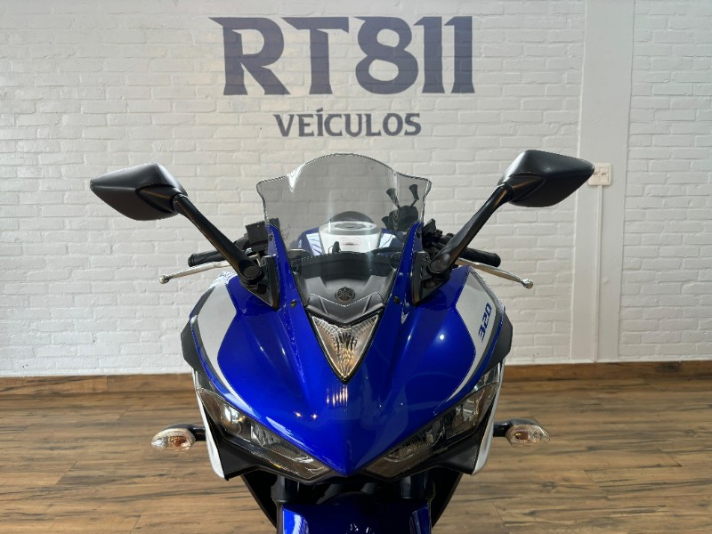 YAMAHA YZF-R3 /2016 RT 811 VEÍCULOS ARROIO DO MEIO / Carros no Vale