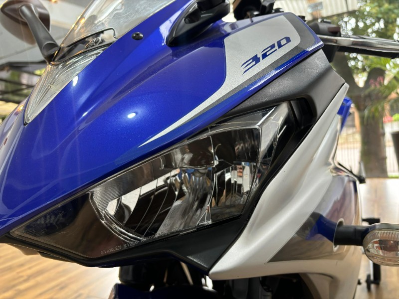 YAMAHA YZF-R3 /2016 RT 811 VEÍCULOS ARROIO DO MEIO / Carros no Vale